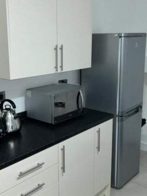 Lovely 1 bed apartment in Salford